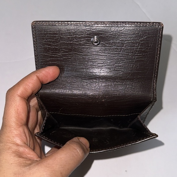 Vintage Gucci wallet - Picture 7 of 16